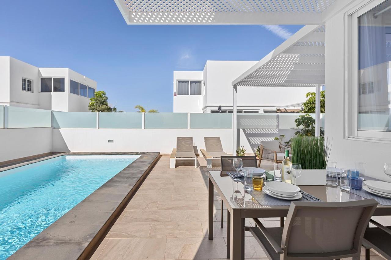 Villa Atlantica - Heated Pool In Playa Blanca エクステリア 写真