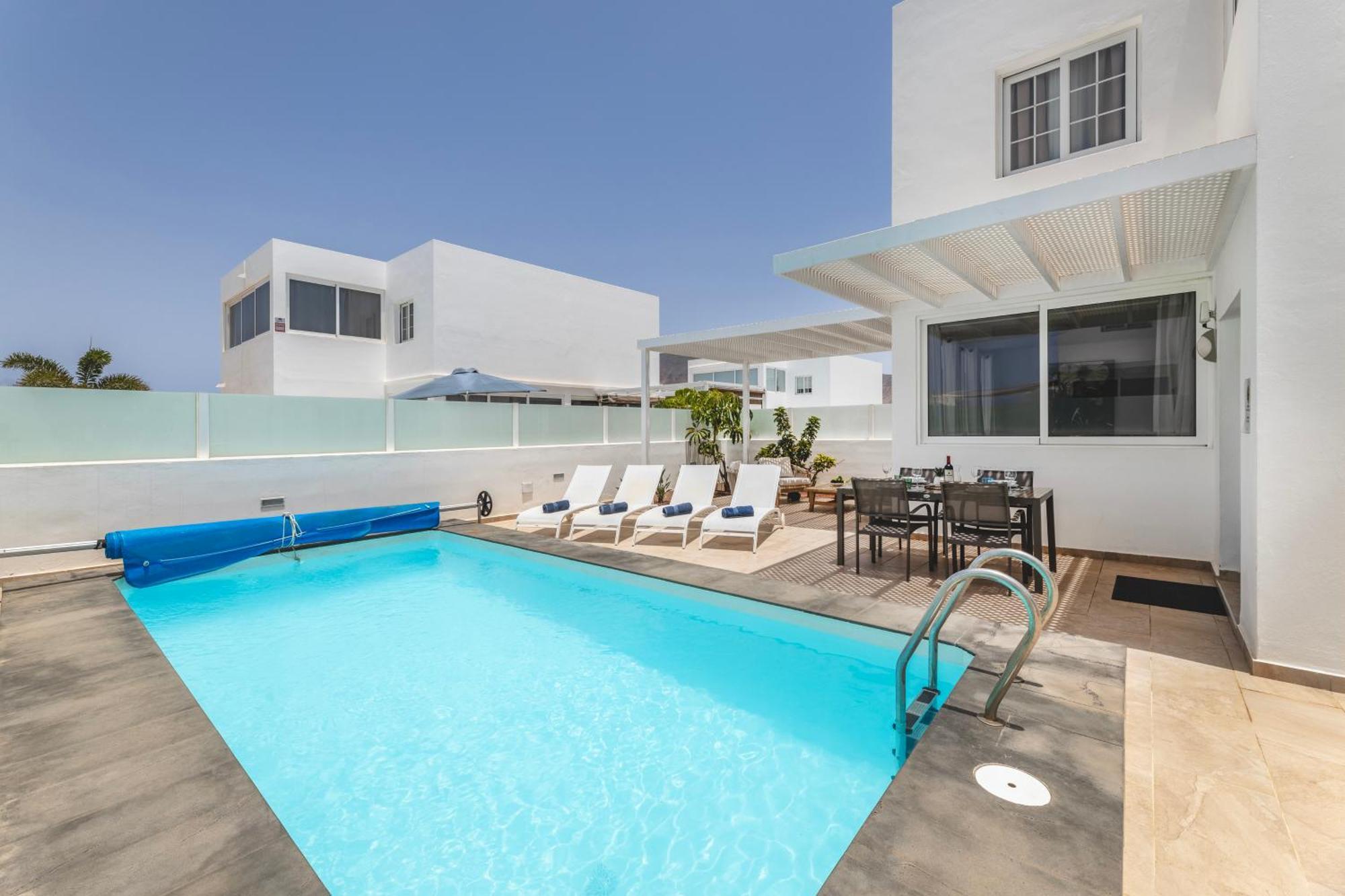 Villa Atlantica - Heated Pool In Playa Blanca エクステリア 写真